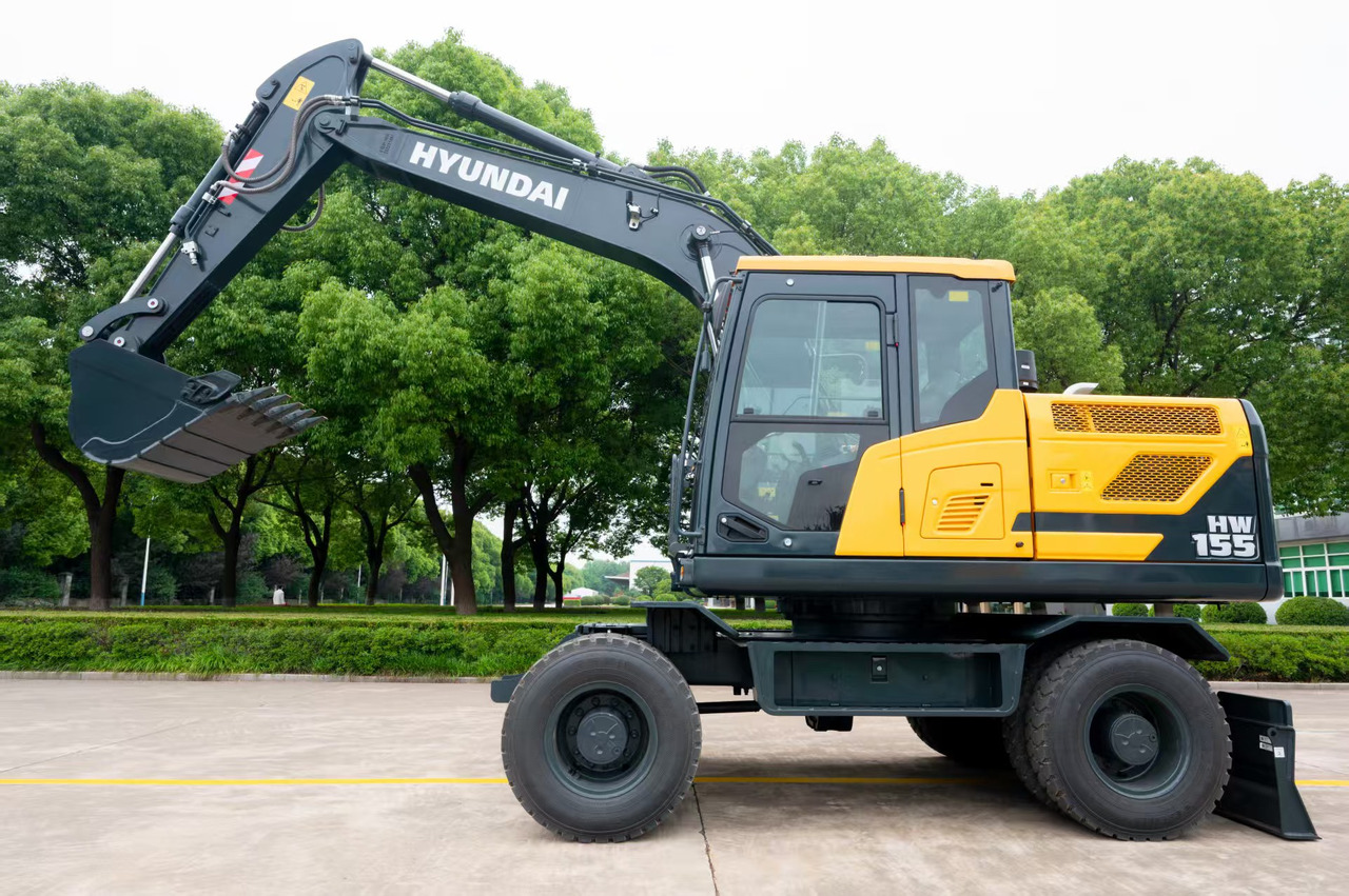 HYUNDAI HW155 - Ratinis ekskavatorius: foto 4 HYUNDAI HW155 - Ratinis ekskavatorius: foto 4