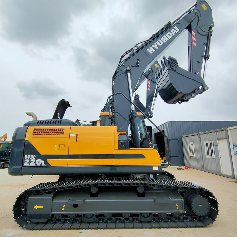 HYUNDAI HX220L - Vikšrinis ekskavatorius: foto 1 HYUNDAI HX220L - Vikšrinis ekskavatorius: foto 1