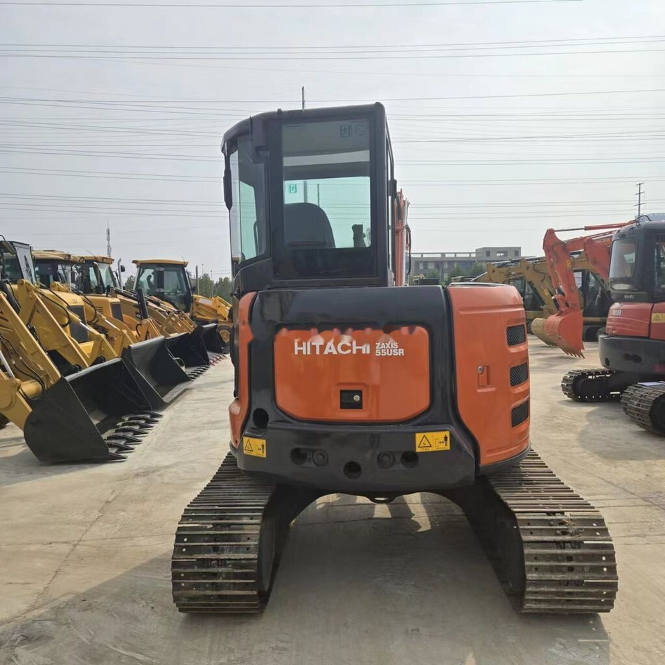 Hitachi ZX55USR - Mini ekskavatorius: foto 1 Hitachi ZX55USR - Mini ekskavatorius: foto 1