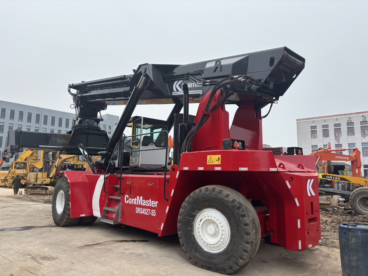 KALMAR DRS4527-S5 - Konteinerių krautuvas: foto 4 KALMAR DRS4527-S5 - Konteinerių krautuvas: foto 4