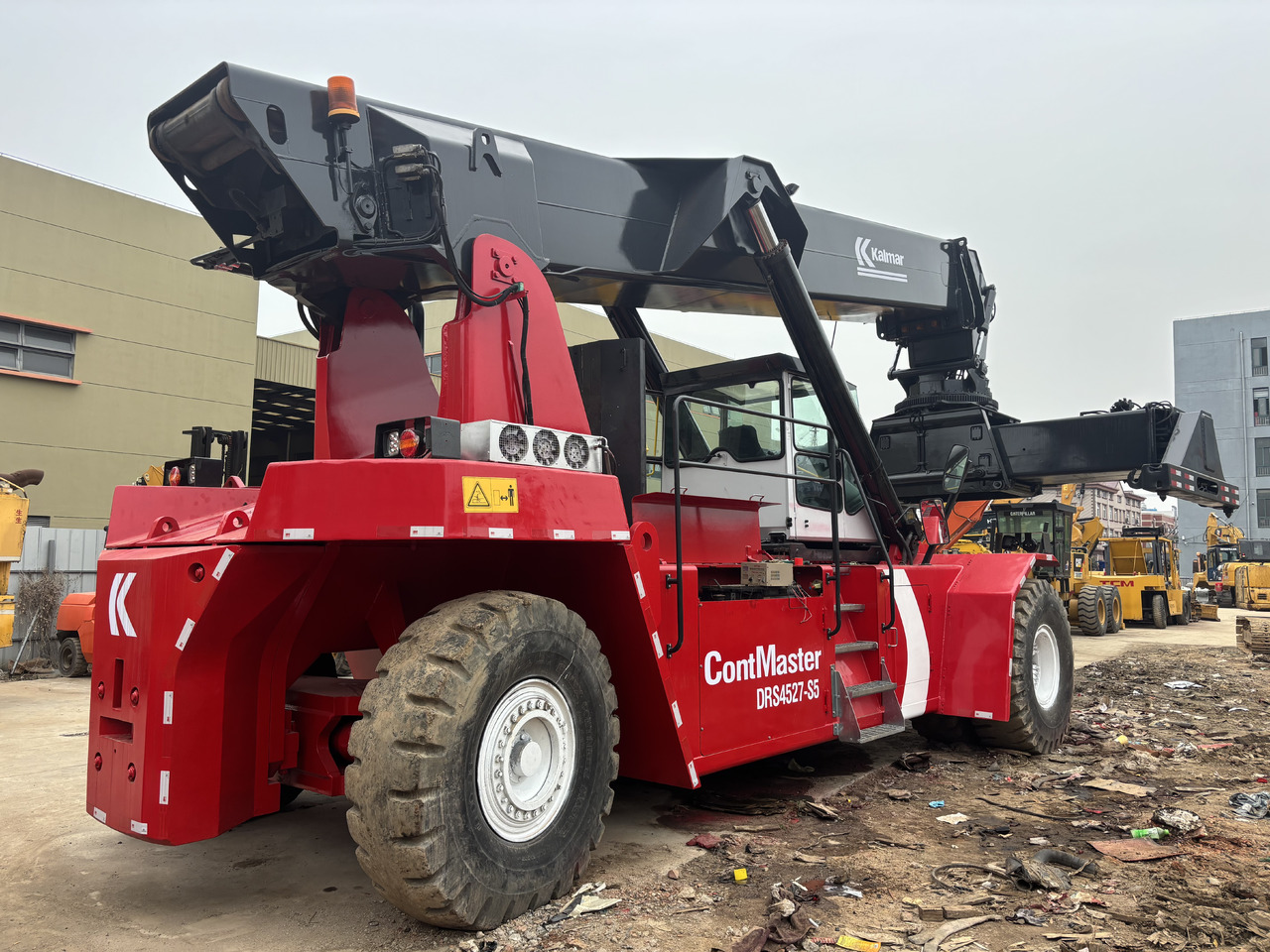 KALMAR DRS4527-S5 - Konteinerių krautuvas: foto 5 KALMAR DRS4527-S5 - Konteinerių krautuvas: foto 5