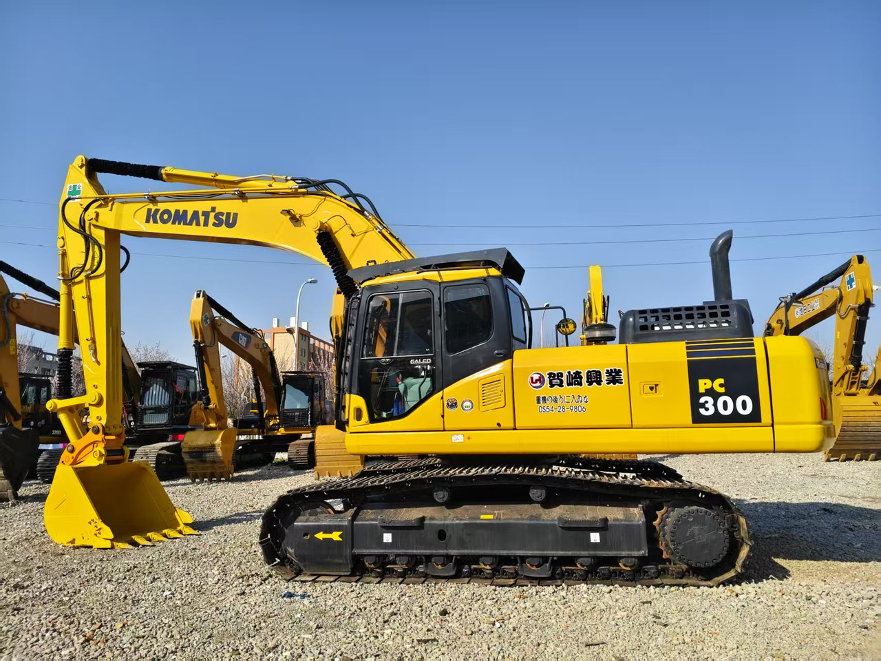 KOMATSU PC300-7 - Vikšrinis ekskavatorius: foto 1 KOMATSU PC300-7 - Vikšrinis ekskavatorius: foto 1