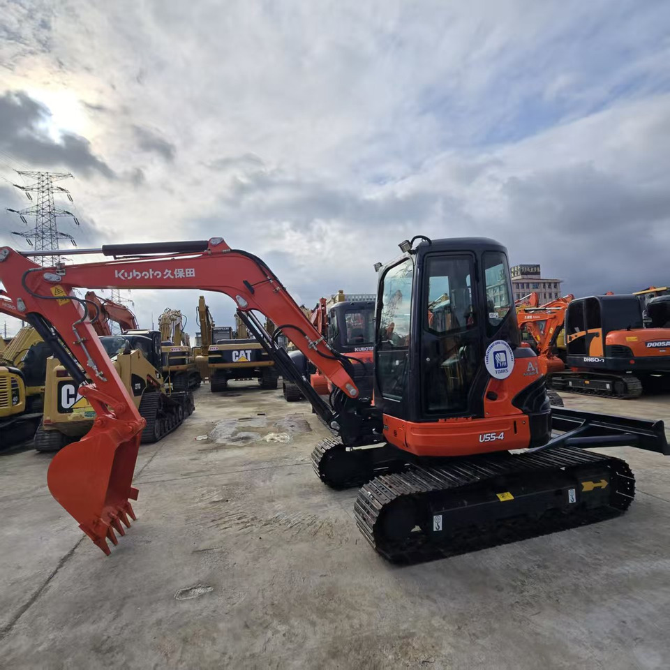 KUBOTA U55-4 - Mini ekskavatorius: foto 1 KUBOTA U55-4 - Mini ekskavatorius: foto 1