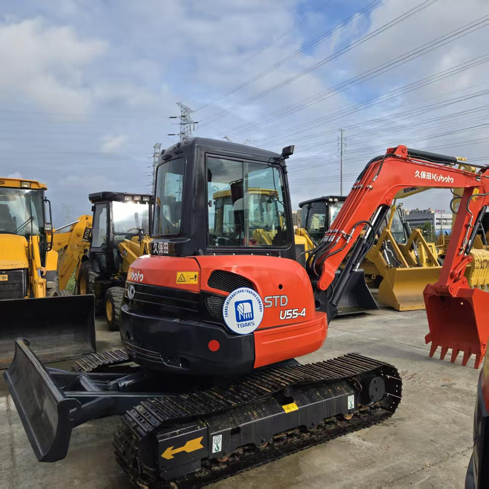 KUBOTA U55-4 - Mini ekskavatorius: foto 4 KUBOTA U55-4 - Mini ekskavatorius: foto 4