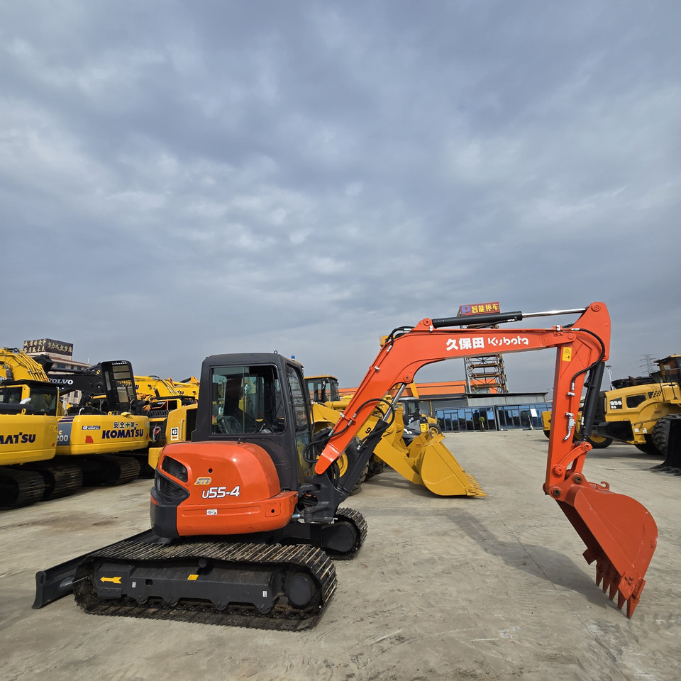 KUBOTA U55-4 - Mini ekskavatorius: foto 1 KUBOTA U55-4 - Mini ekskavatorius: foto 1