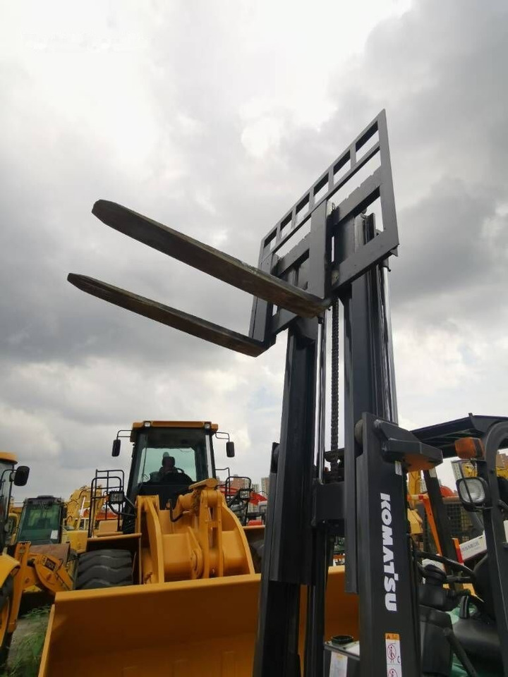 Komatsu FD50-7 - Dyzelinis krautuvas: foto 2 Komatsu FD50-7 - Dyzelinis krautuvas: foto 2