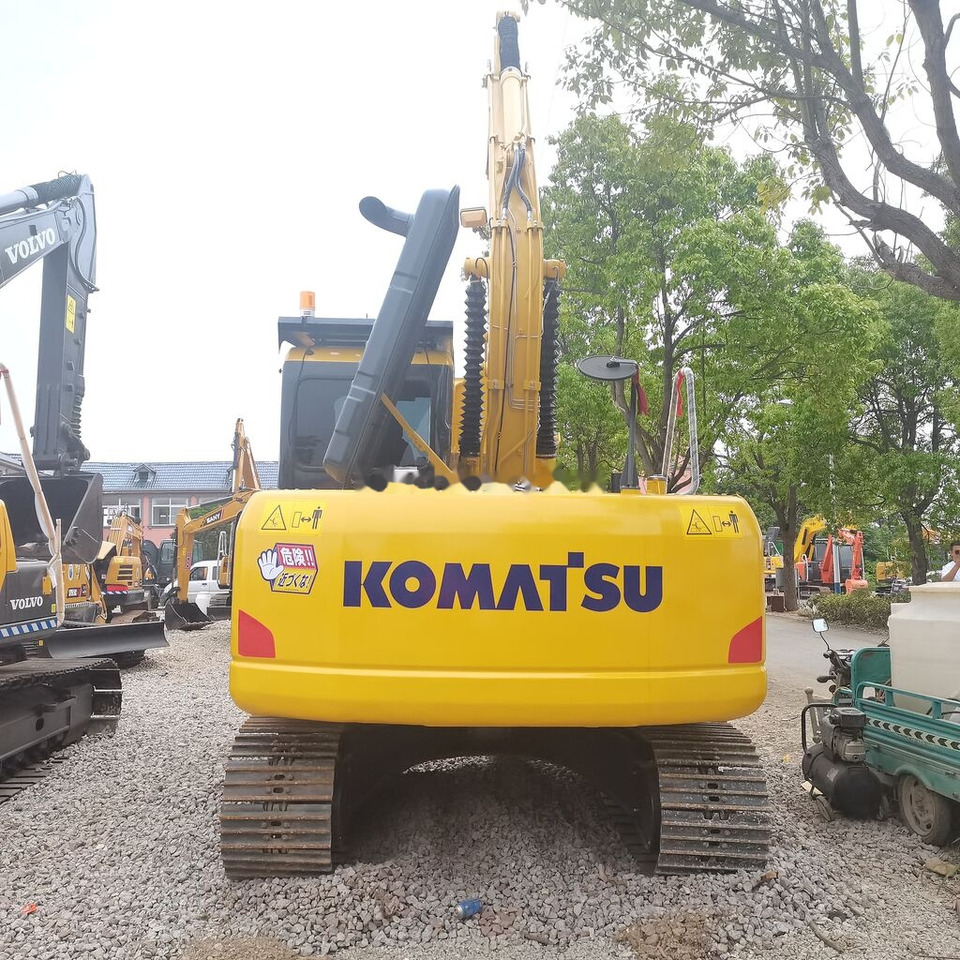 Komatsu PC130-7 - Vikšrinis ekskavatorius: foto 1 Komatsu PC130-7 - Vikšrinis ekskavatorius: foto 1