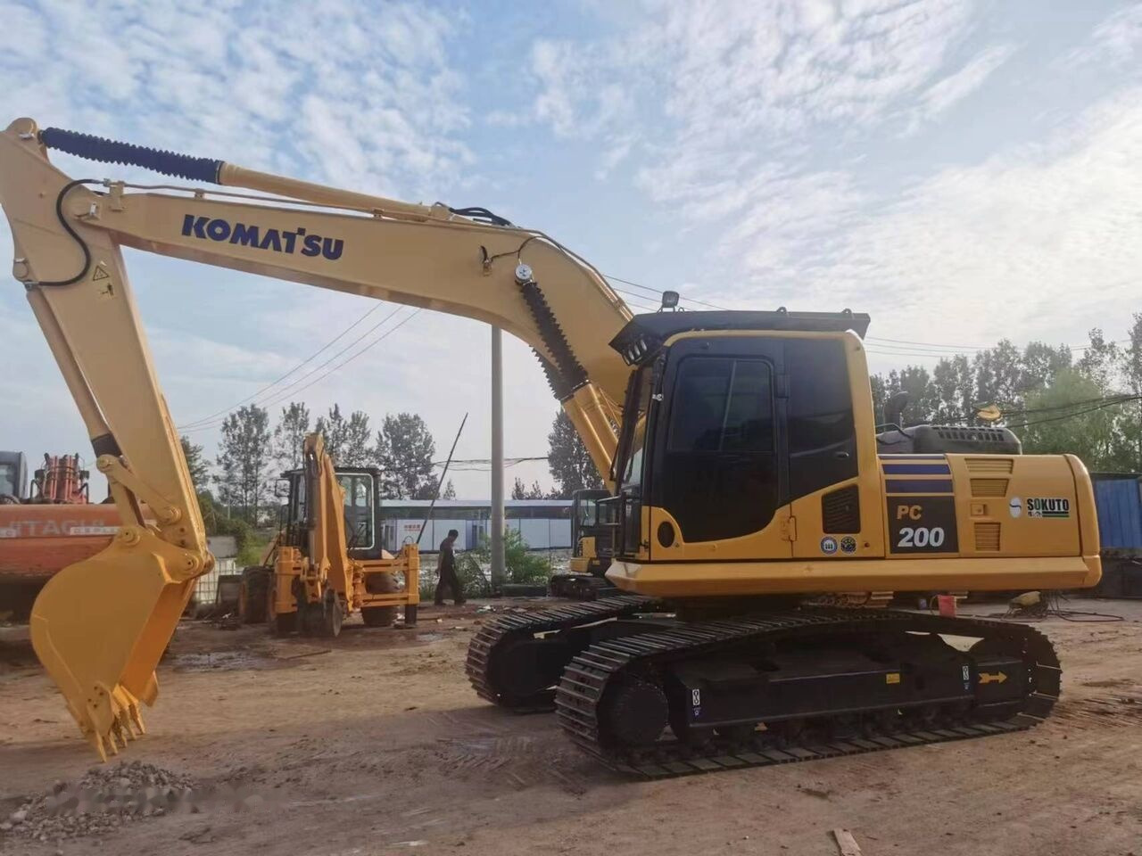 Komatsu PC200-8 - Vikšrinis ekskavatorius: foto 4 Komatsu PC200-8 - Vikšrinis ekskavatorius: foto 4