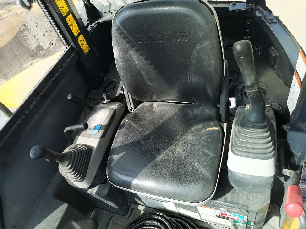 Komatsu PC35MR - Mini ekskavatorius: foto 3 Komatsu PC35MR - Mini ekskavatorius: foto 3