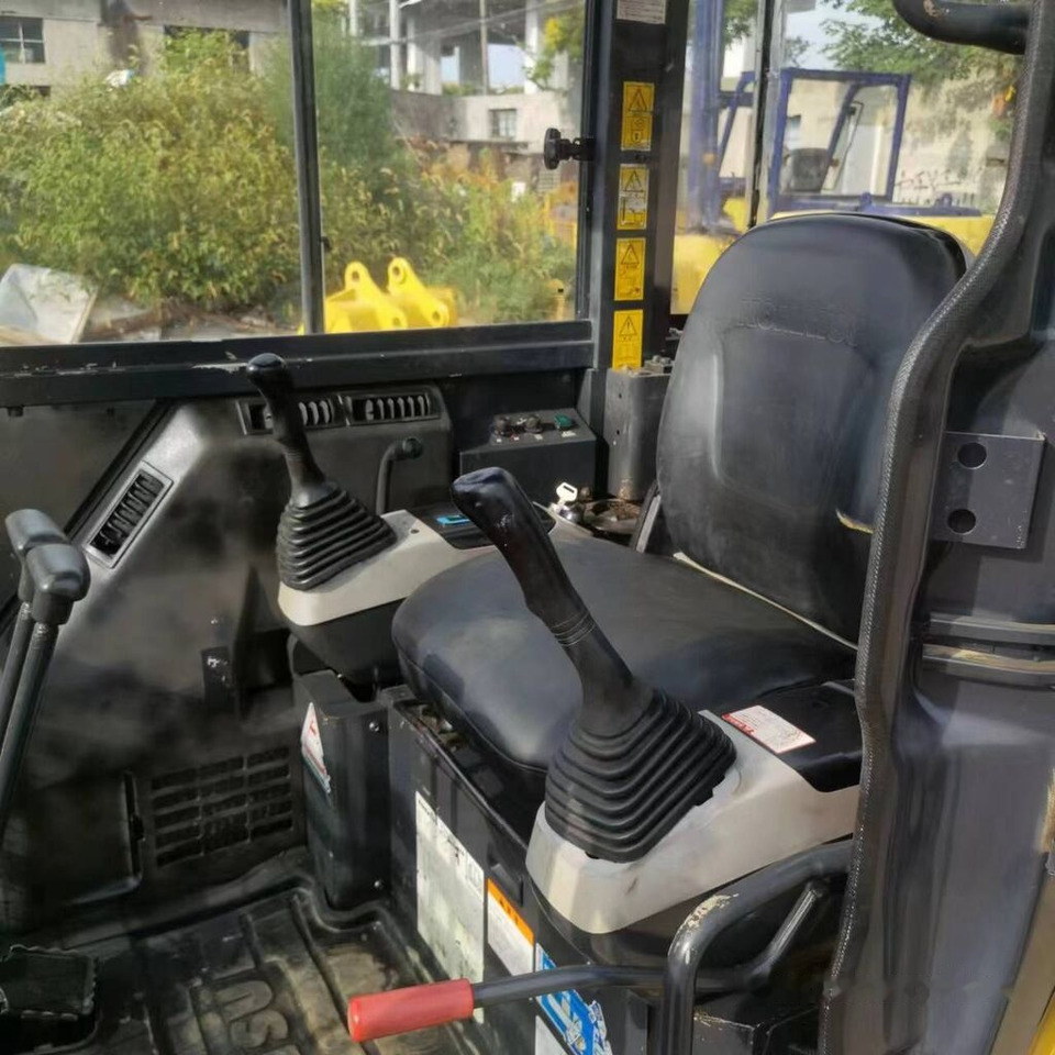 Komatsu PC50MR - Mini ekskavatorius: foto 2 Komatsu PC50MR - Mini ekskavatorius: foto 2