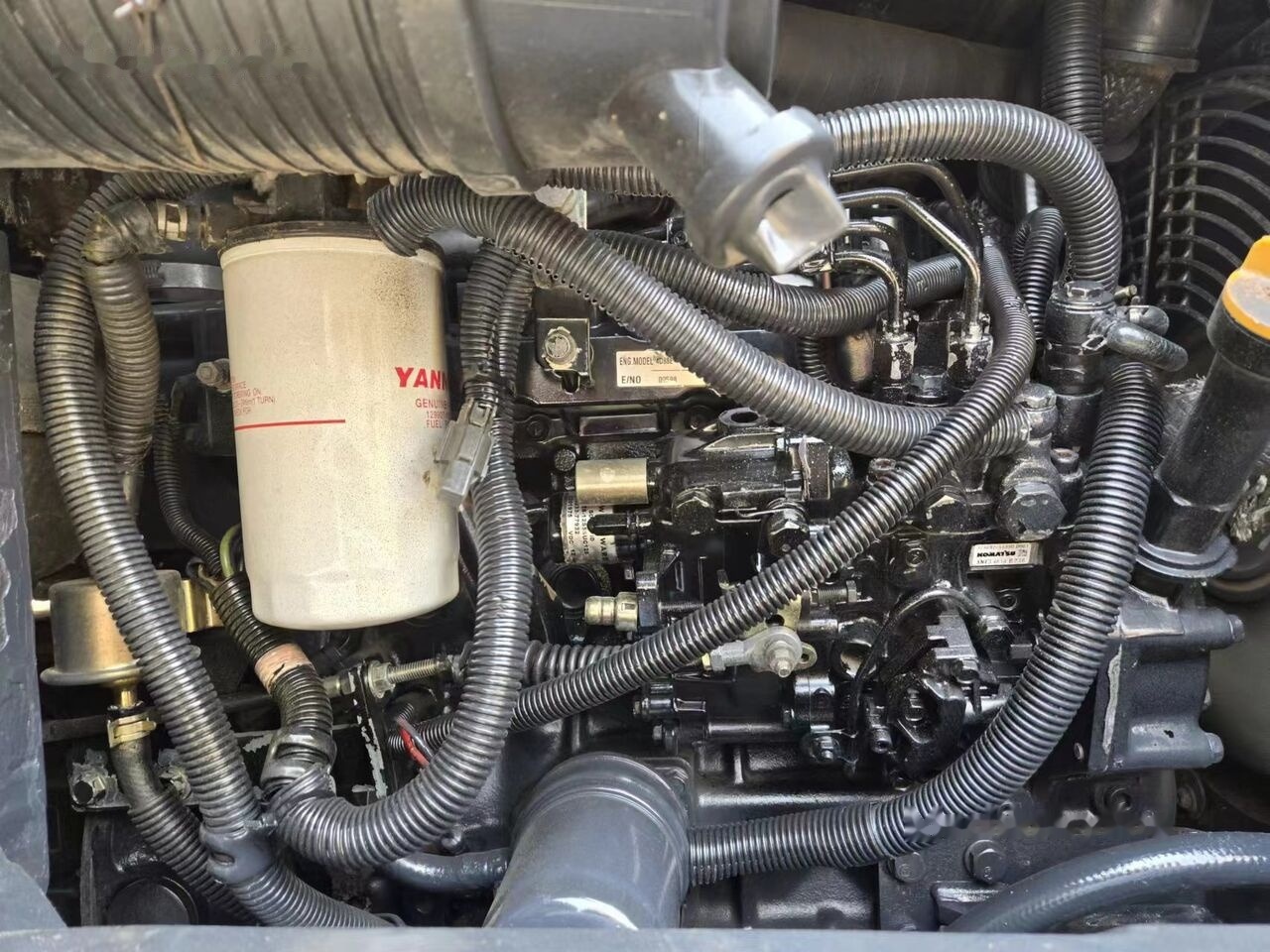 Komatsu PC55MR - Mini ekskavatorius: foto 4 Komatsu PC55MR - Mini ekskavatorius: foto 4