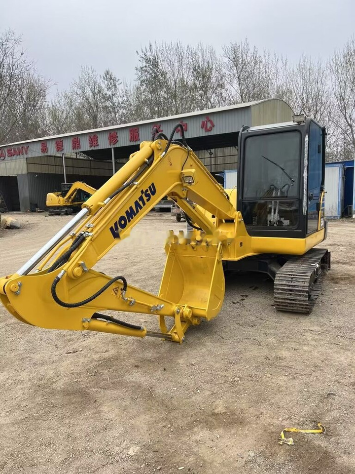 Komatsu PC56 - Mini ekskavatorius: foto 4 Komatsu PC56 - Mini ekskavatorius: foto 4