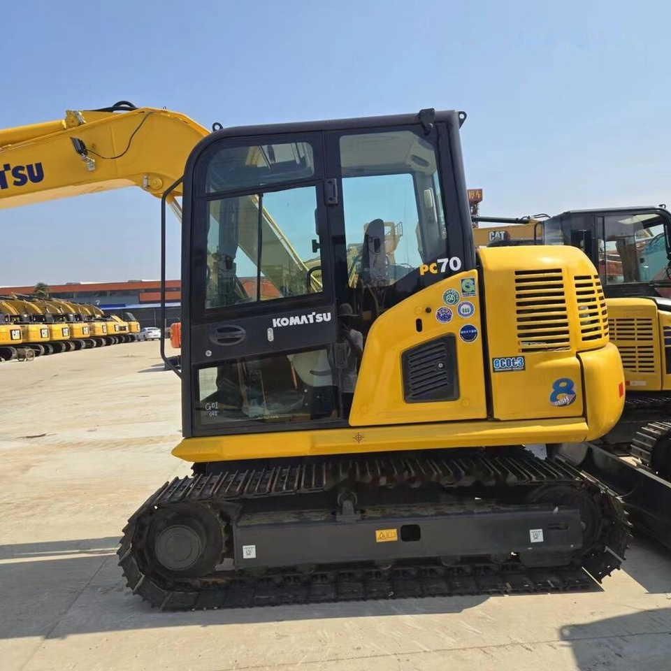 Komatsu PC70-8 - Vikšrinis ekskavatorius: foto 5 Komatsu PC70-8 - Vikšrinis ekskavatorius: foto 5