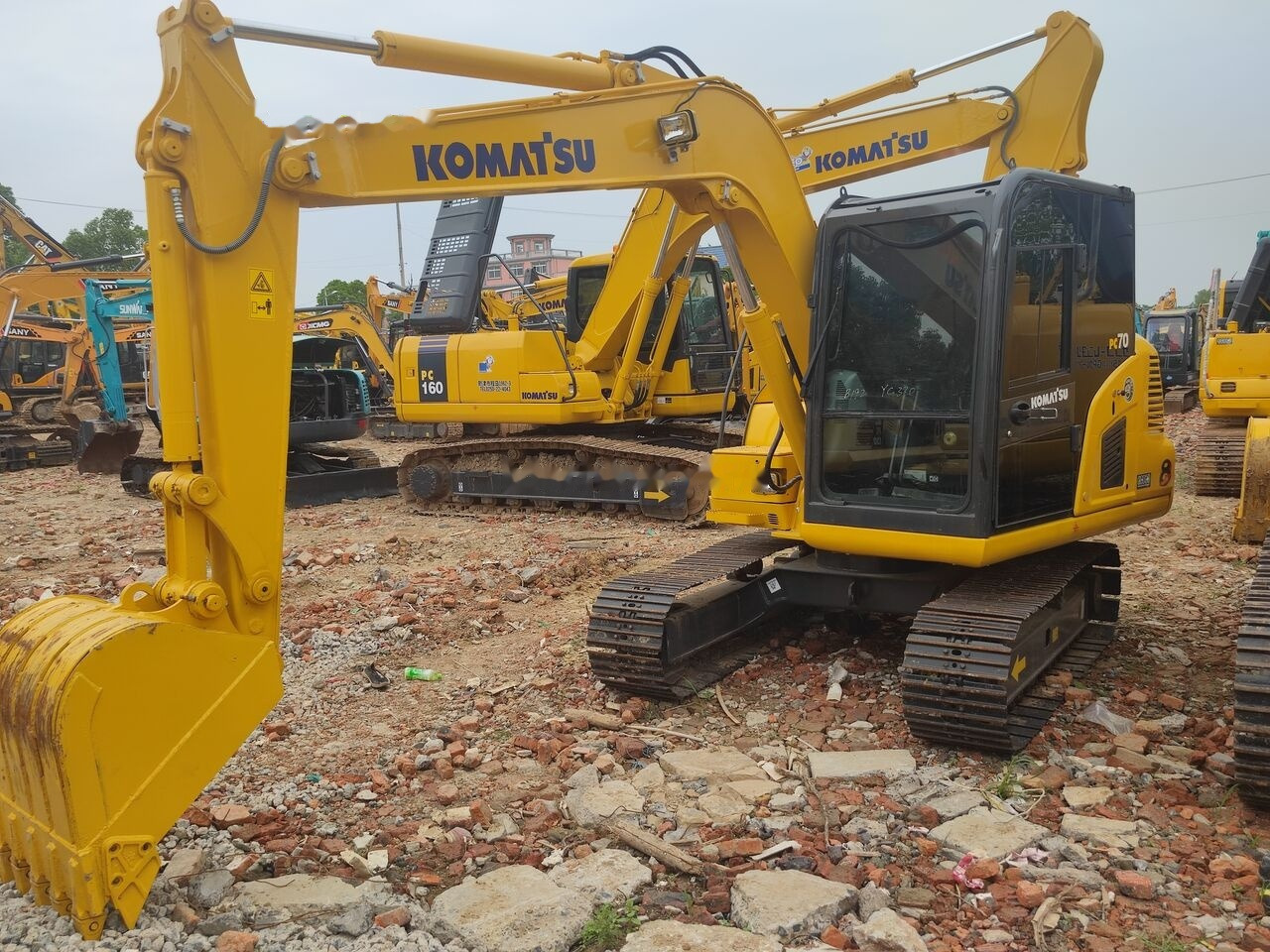 Komatsu PC70-8 - Mini ekskavatorius: foto 5 Komatsu PC70-8 - Mini ekskavatorius: foto 5