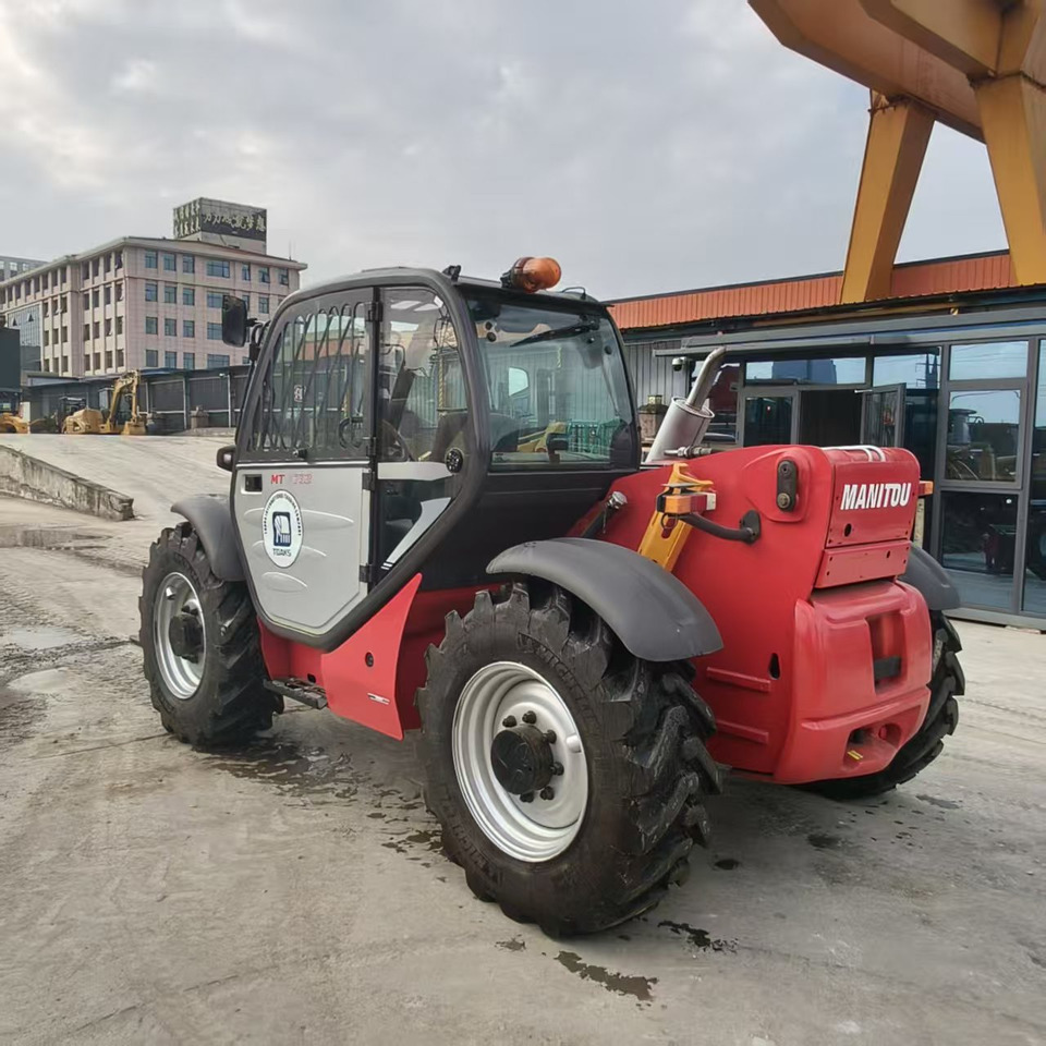 MANITOU MT-X732 - Teleskopinis krautuvas: foto 5 MANITOU MT-X732 - Teleskopinis krautuvas: foto 5