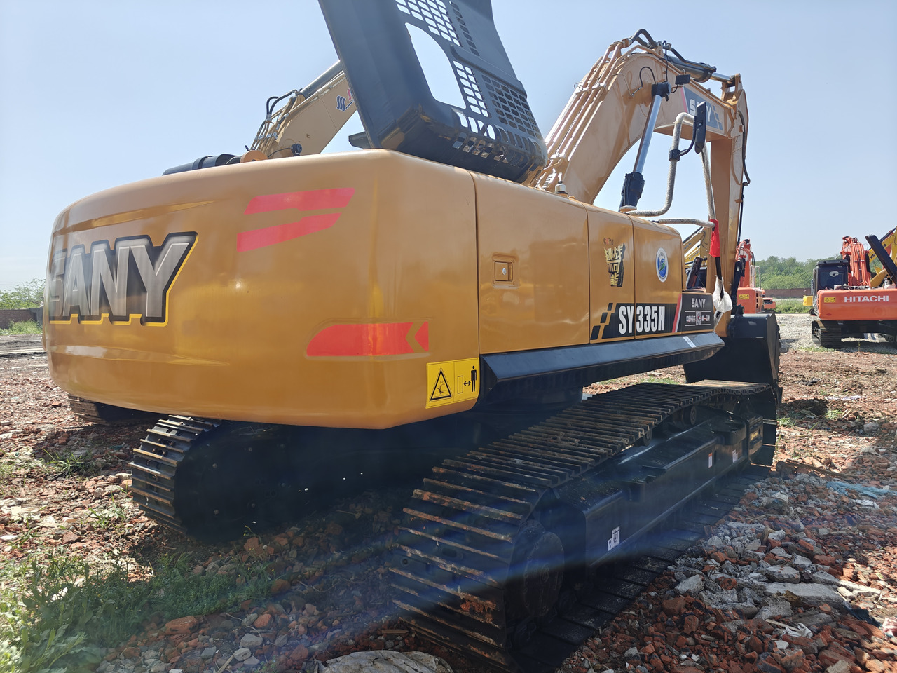 SANY SY335H - Vikšrinis ekskavatorius: foto 4 SANY SY335H - Vikšrinis ekskavatorius: foto 4