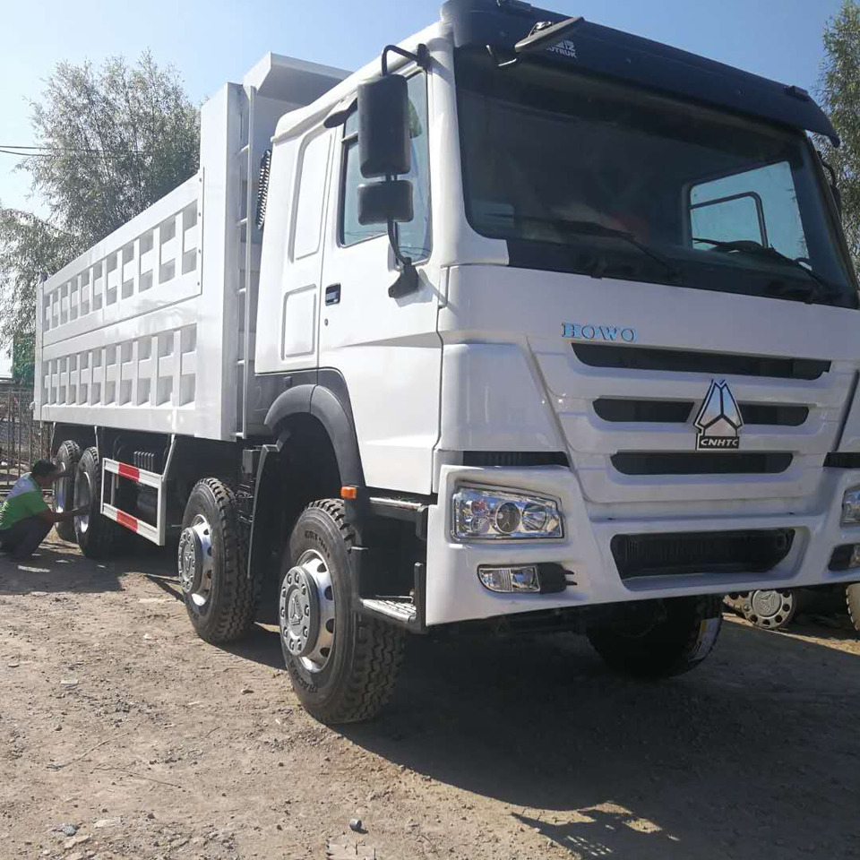 SINOTRUK HOWO - Savivartis sunkvežimis: foto 4 SINOTRUK HOWO - Savivartis sunkvežimis: foto 4