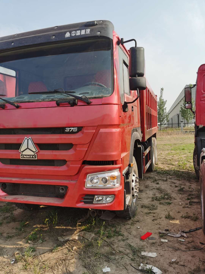 SINOTRUK HOWO - Savivartis sunkvežimis: foto 4 SINOTRUK HOWO - Savivartis sunkvežimis: foto 4