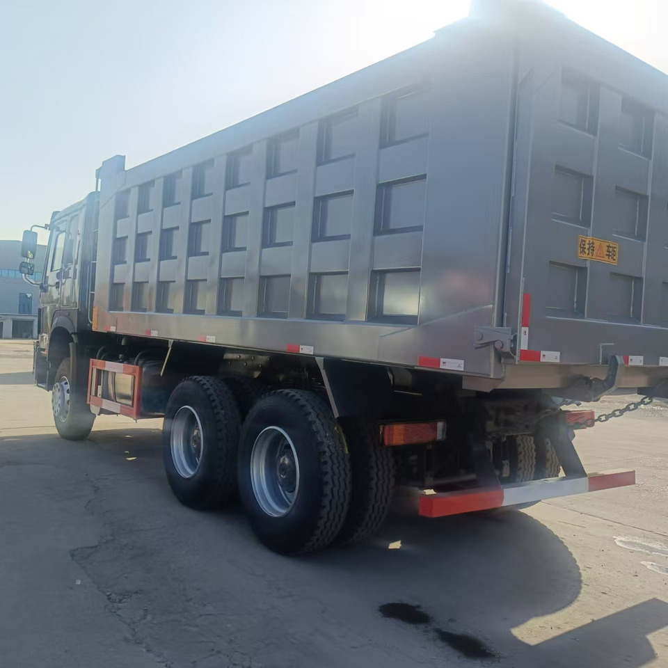 Savivartis sunkvežimis SINOTRUK HOWO: foto 11