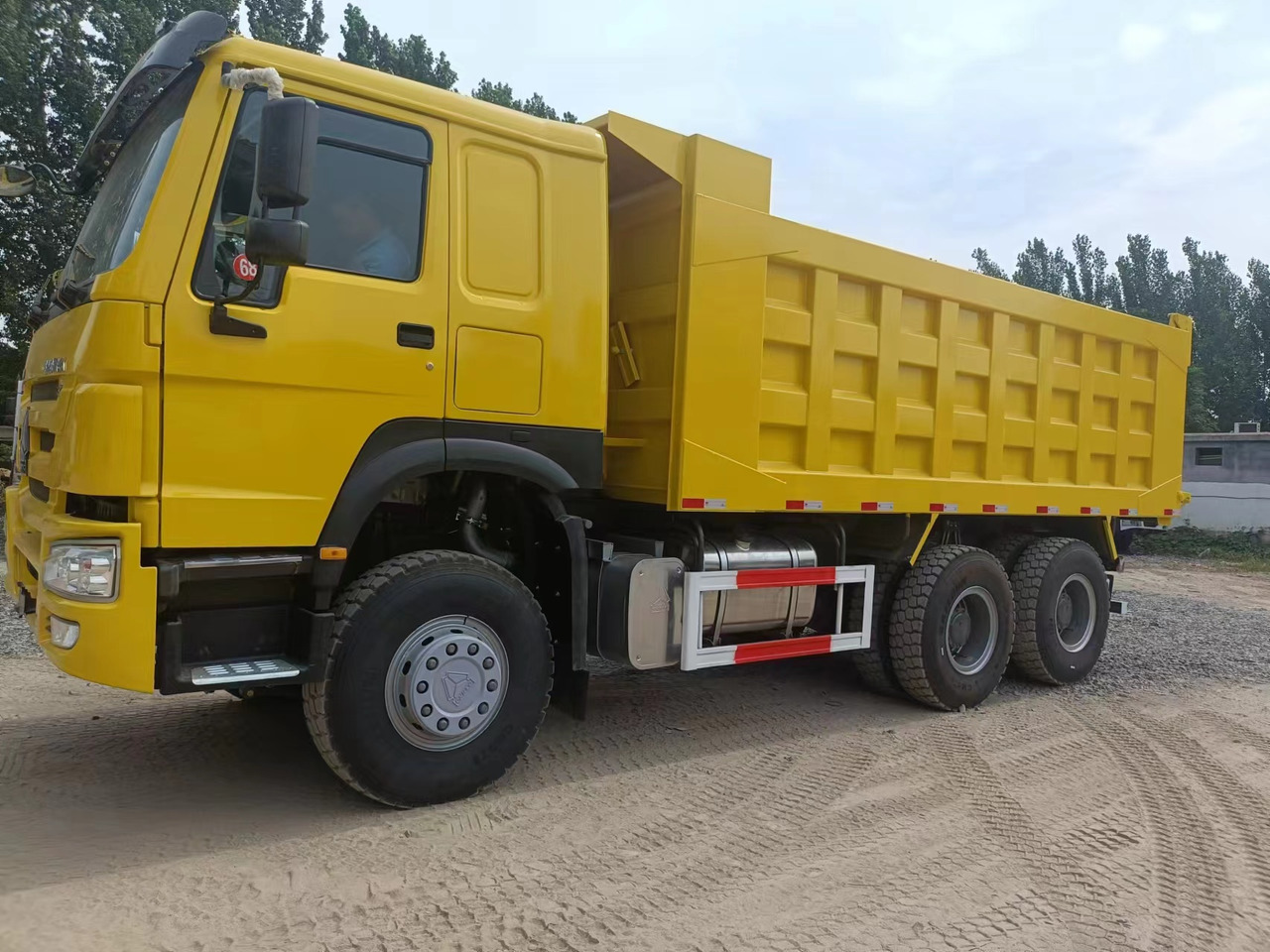 Nauja Savivartis sunkvežimis SINOTRUK HOWO: foto 9