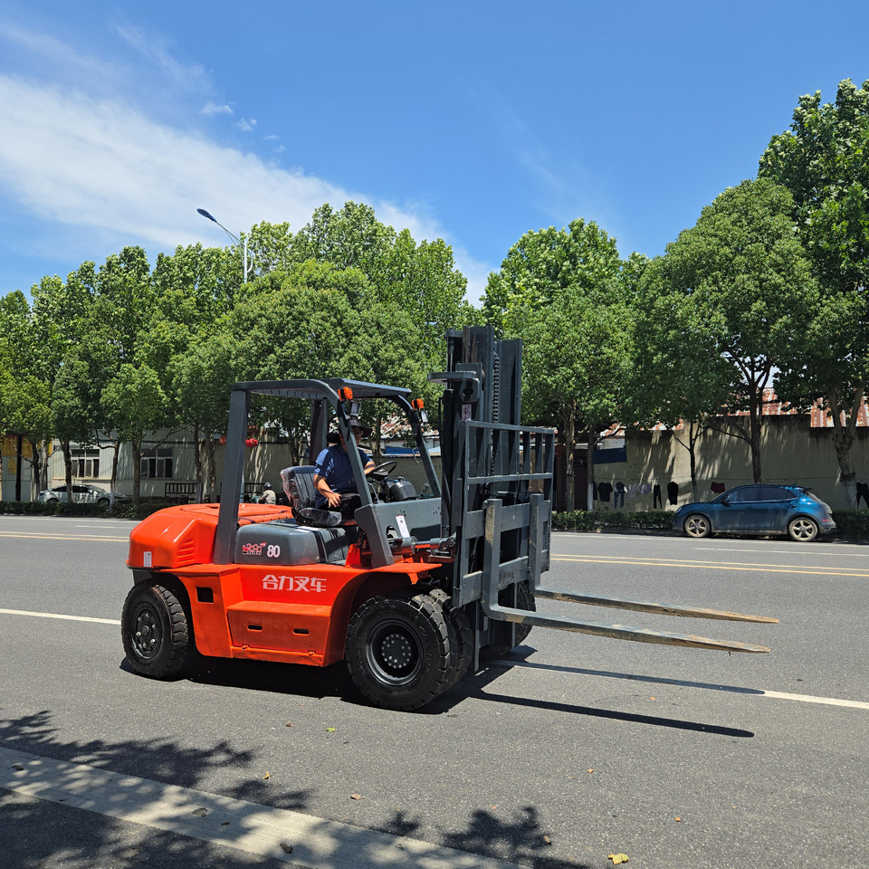 Toyota FD35 - Dyzelinis krautuvas: foto 3 Toyota FD35 - Dyzelinis krautuvas: foto 3