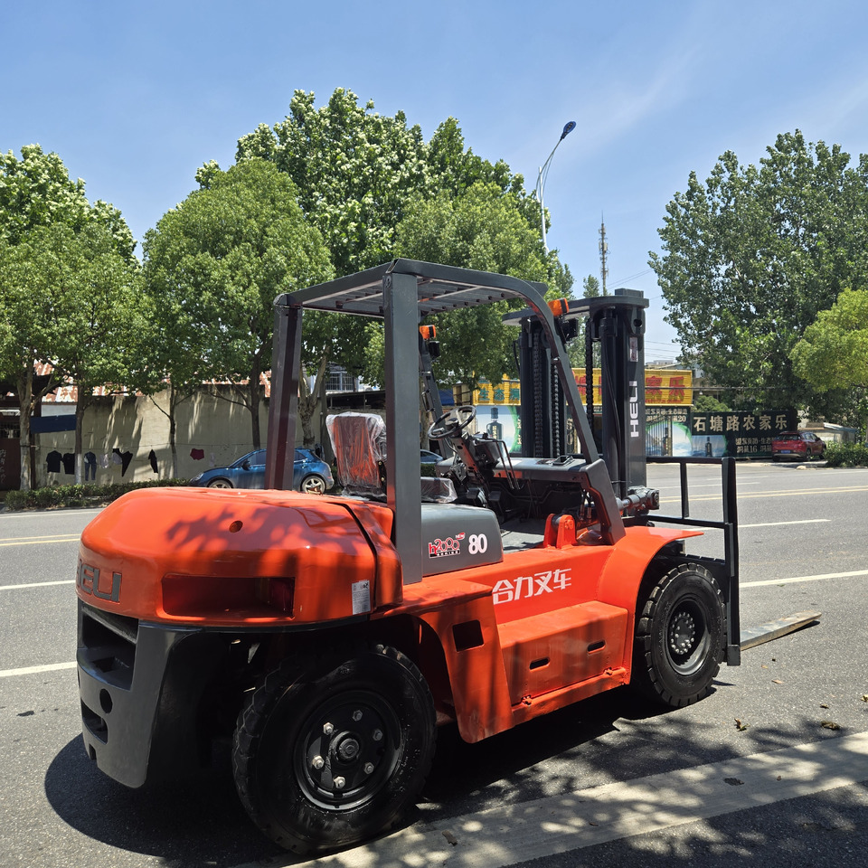 Toyota FD35 - Dyzelinis krautuvas: foto 5 Toyota FD35 - Dyzelinis krautuvas: foto 5