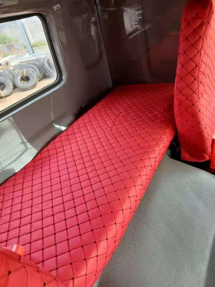 Howo 371 - Vilkikas: foto 2 Howo 371 - Vilkikas: foto 2