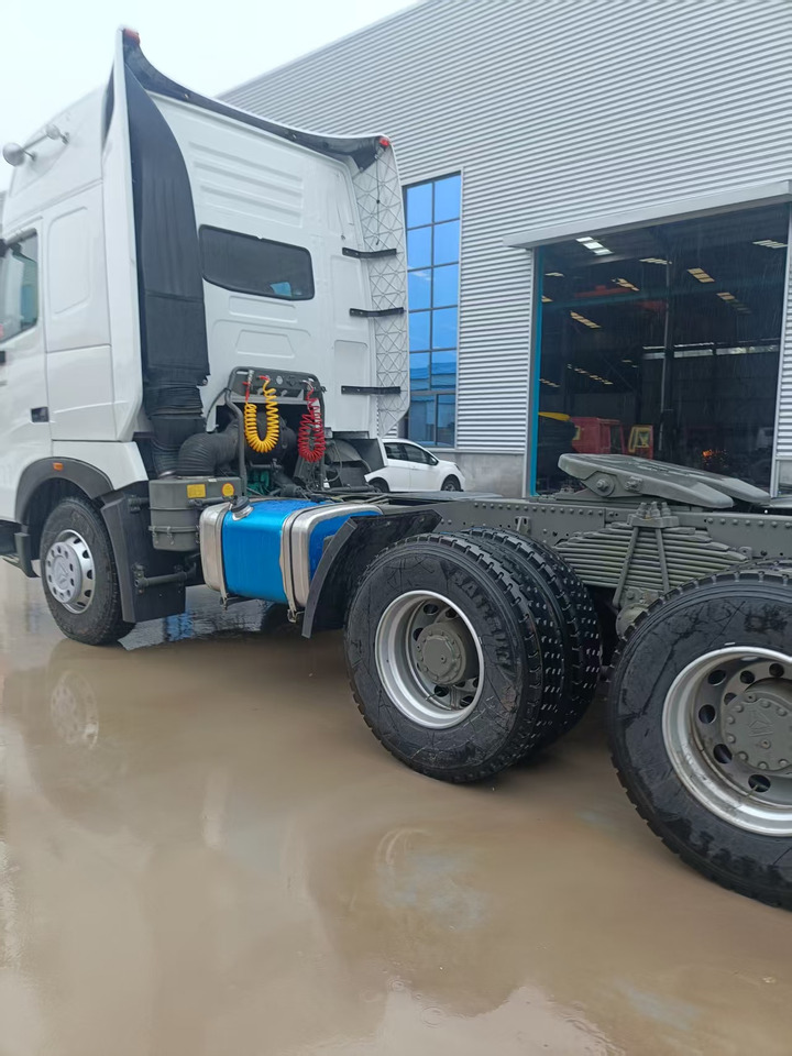 SINOTRUK HOWO A7 - Vilkikas: foto 5 SINOTRUK HOWO A7 - Vilkikas: foto 5