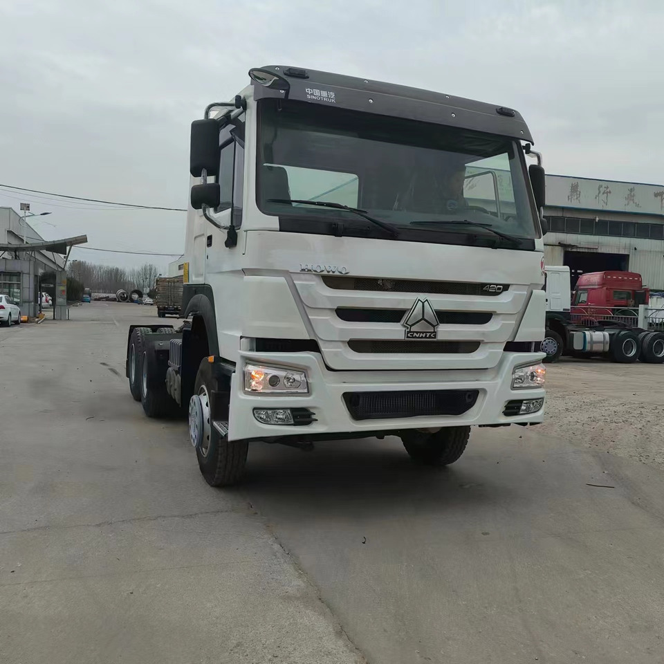 SINOTRUK HOWO trailer head - Vilkikas: foto 3 SINOTRUK HOWO trailer head - Vilkikas: foto 3