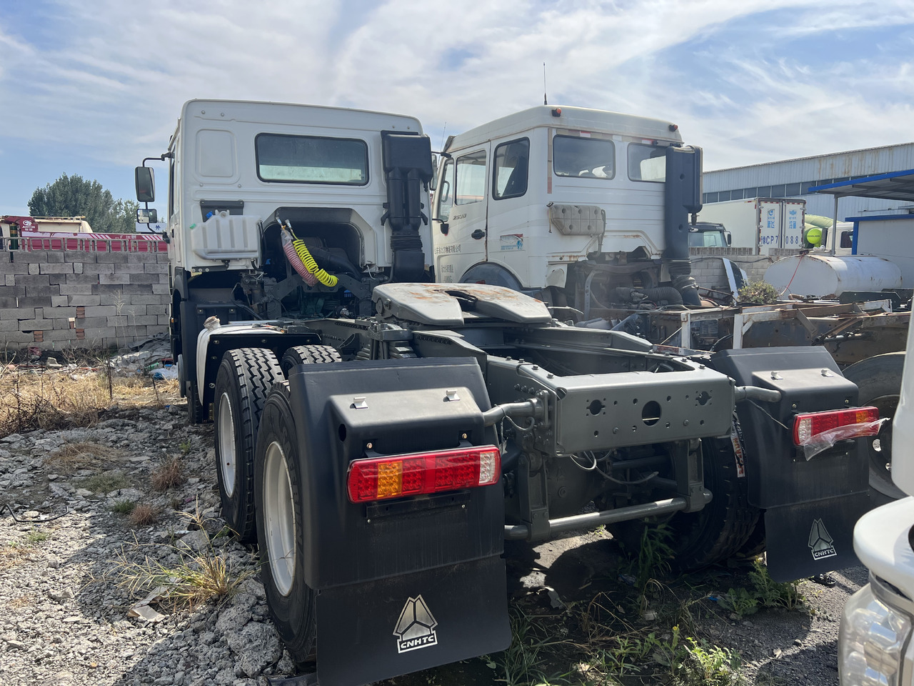 SINOTRUK HOWO trailer head - Vilkikas: foto 5 SINOTRUK HOWO trailer head - Vilkikas: foto 5