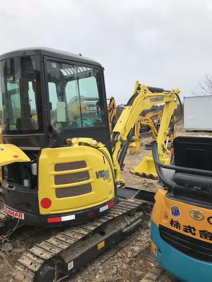 Yanmar VIO30 - Mini ekskavatorius: foto 1 Yanmar VIO30 - Mini ekskavatorius: foto 1