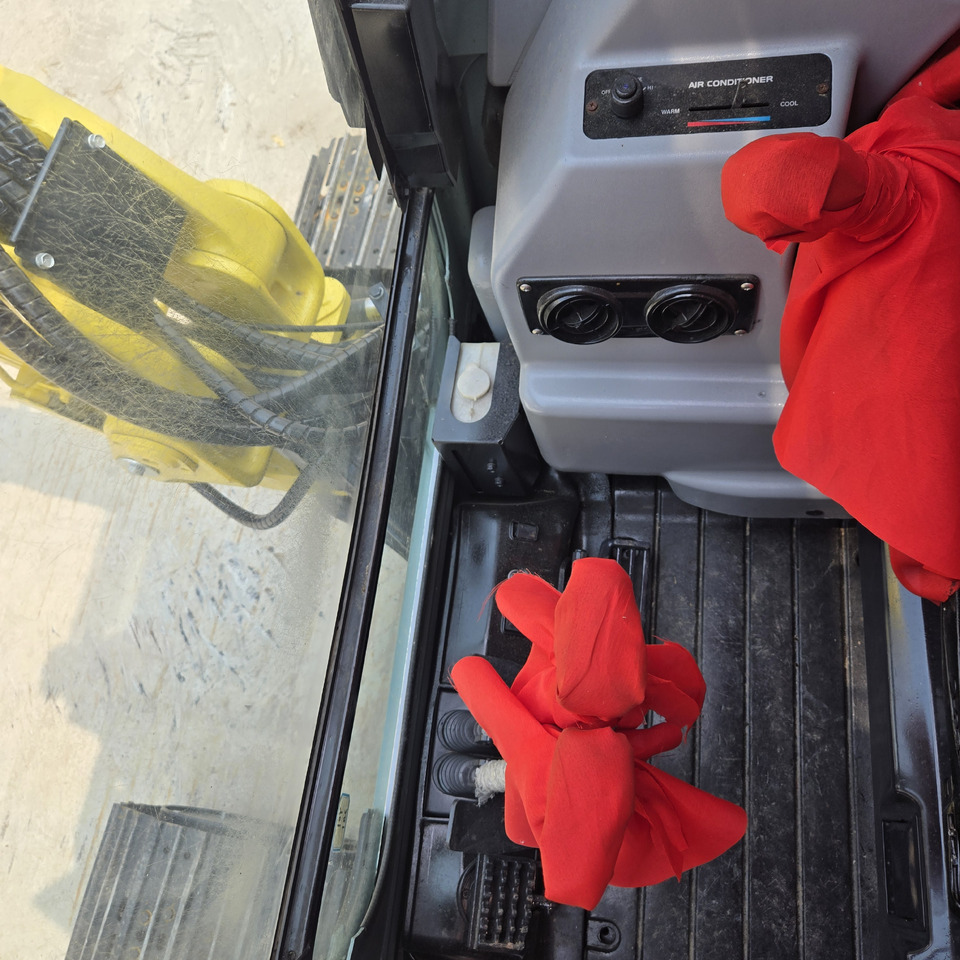 Yanmar Vio55 - Mini ekskavatorius: foto 5 Yanmar Vio55 - Mini ekskavatorius: foto 5