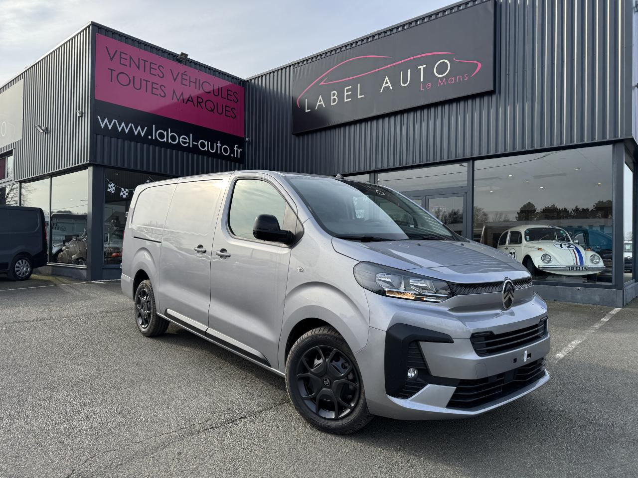 CITROEN Jumpy XL 2.0 BlueHDi - 180 S&S - BV EAT8 III FOURGON . PHASE 2 - Krovininis mikroautobusas: foto 1 CITROEN Jumpy XL 2.0 BlueHDi - 180 S&S - BV EAT8 III FOURGON . PHASE 2 - Krovininis mikroautobusas: foto 1