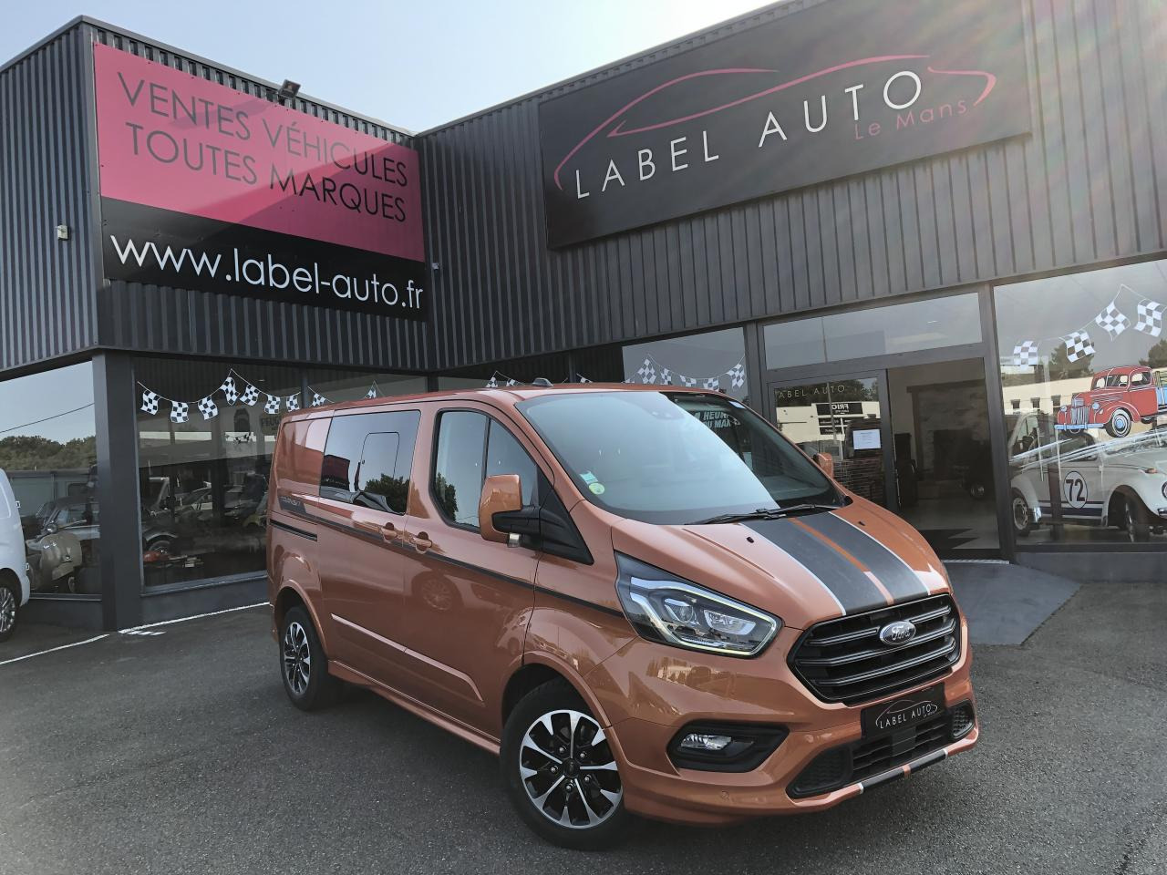 FORD Transit Custom CABINE APPROFONDIE 2.0 EcoBlue 170CH BVA - Krovininis mikroautobusas: foto 2 FORD Transit Custom CABINE APPROFONDIE 2.0 EcoBlue 170CH BVA - Krovininis mikroautobusas: foto 2