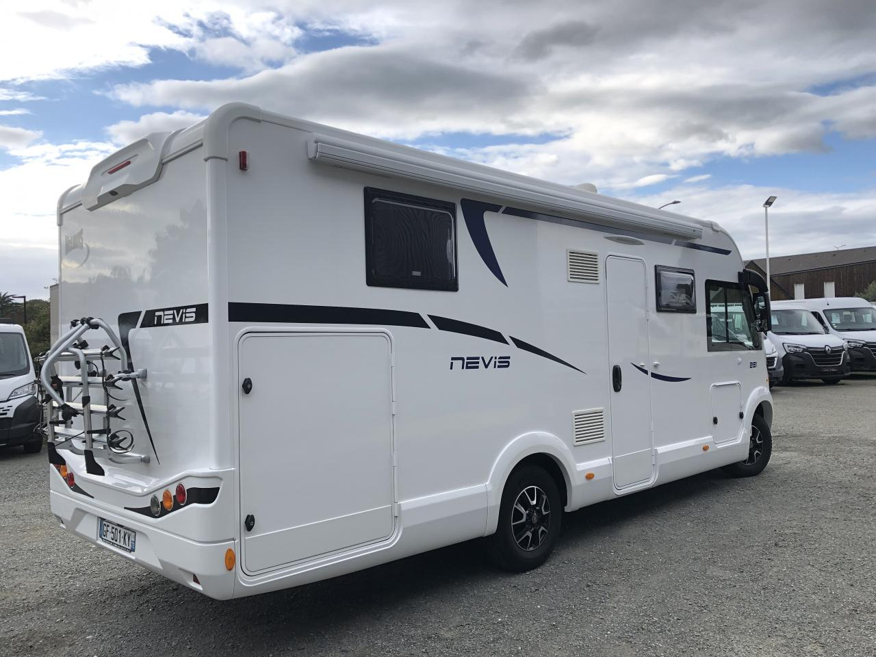 MC LOUIS NEVIS 281 - Integruotas kemperis: foto 2 MC LOUIS NEVIS 281 - Integruotas kemperis: foto 2