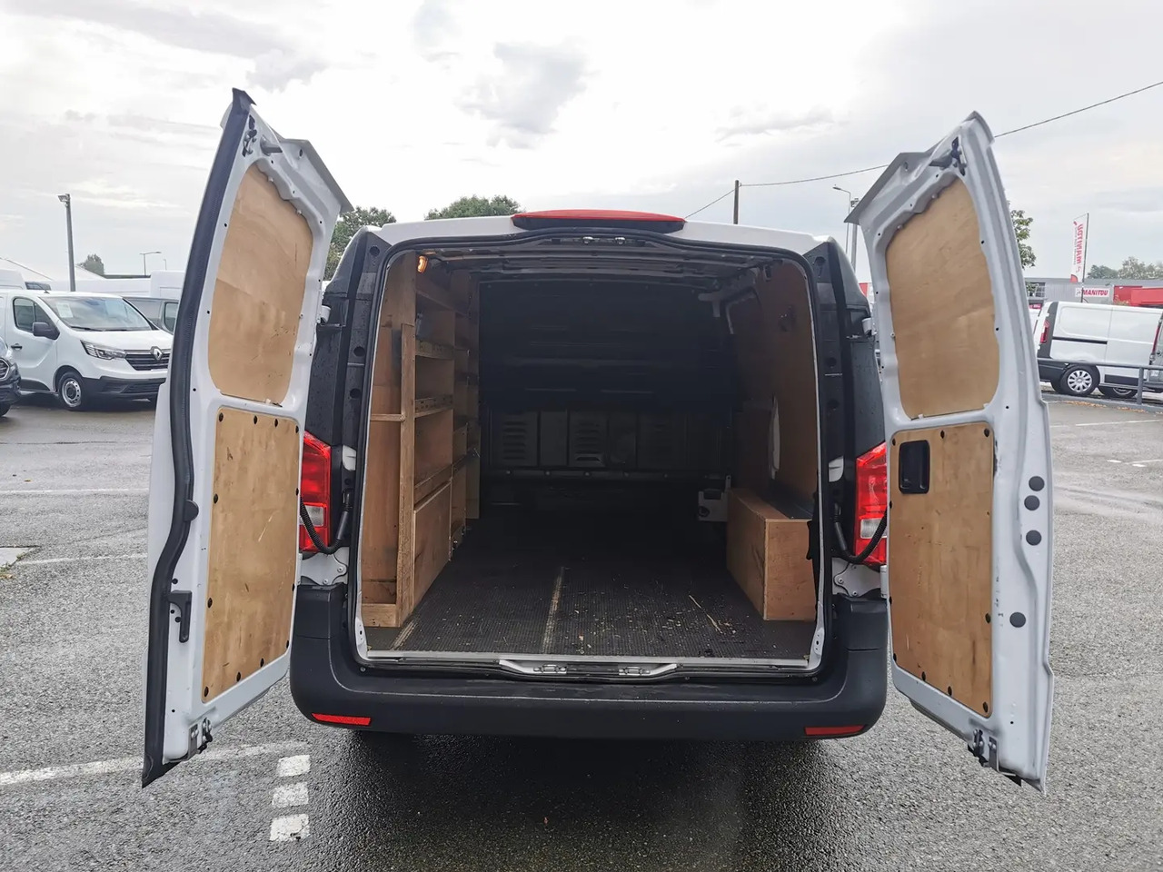 Mercedes Vito 114 CDI LONG FIRST PROPULSION 9G-TRONIC - Krovininis mikroautobusas: foto 3 Mercedes Vito 114 CDI LONG FIRST PROPULSION 9G-TRONIC - Krovininis mikroautobusas: foto 3