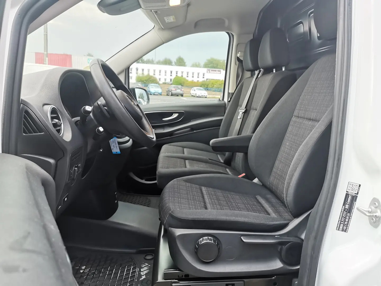 Mercedes Vito 114 CDI LONG FIRST PROPULSION 9G-TRONIC - Krovininis mikroautobusas: foto 5 Mercedes Vito 114 CDI LONG FIRST PROPULSION 9G-TRONIC - Krovininis mikroautobusas: foto 5