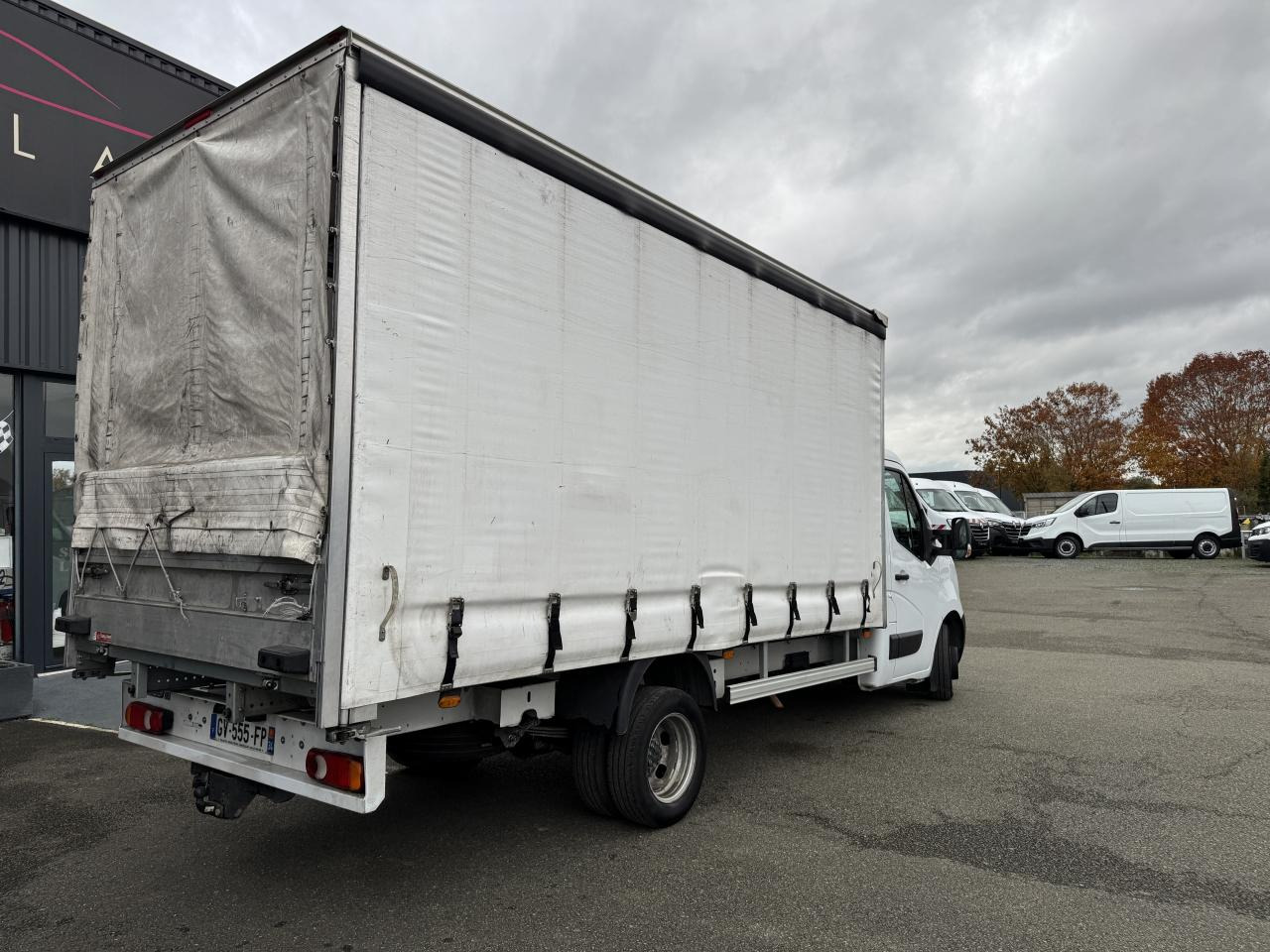NISSAN Interstar Acenta 3.5t L4H1 2.3 dCi 165Ch CHASSIS CABINE BACHE - Tentinis mikroautobusas: foto 5 NISSAN Interstar Acenta 3.5t L4H1 2.3 dCi 165Ch CHASSIS CABINE BACHE - Tentinis mikroautobusas: foto 5