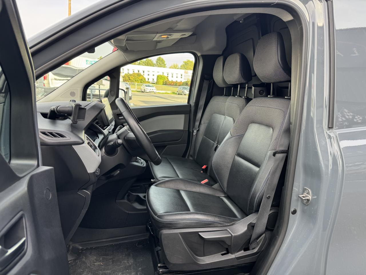 NISSAN Townstar L1 1.3 Tce - 130 FOURGON N-Connecta L1 - Krovininis mikroautobusas: foto 5 NISSAN Townstar L1 1.3 Tce - 130 FOURGON N-Connecta L1 - Krovininis mikroautobusas: foto 5