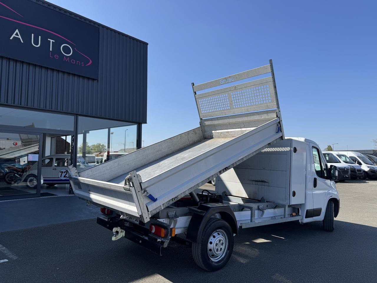 OPEL Movano 3.5t L2.2 BlueHDi Maxi 140CH BENNE COFFRE - Mažas savivartis: foto 4 OPEL Movano 3.5t L2.2 BlueHDi Maxi 140CH BENNE COFFRE - Mažas savivartis: foto 4