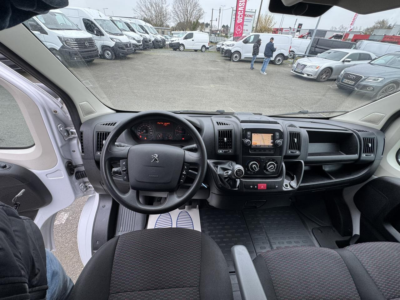 PEUGEOT BOXER 3T3 L3H2 2.2 HDI 140CH ASPHALT - Krovininis mikroautobusas: foto 4 PEUGEOT BOXER 3T3 L3H2 2.2 HDI 140CH ASPHALT - Krovininis mikroautobusas: foto 4