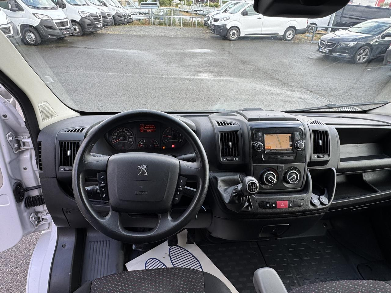 PEUGEOT boxer 333 L2H2 2.2 BLUEHDI S&S 140CH ASPHALT - Krovininis mikroautobusas: foto 3 PEUGEOT boxer 333 L2H2 2.2 BLUEHDI S&S 140CH ASPHALT - Krovininis mikroautobusas: foto 3