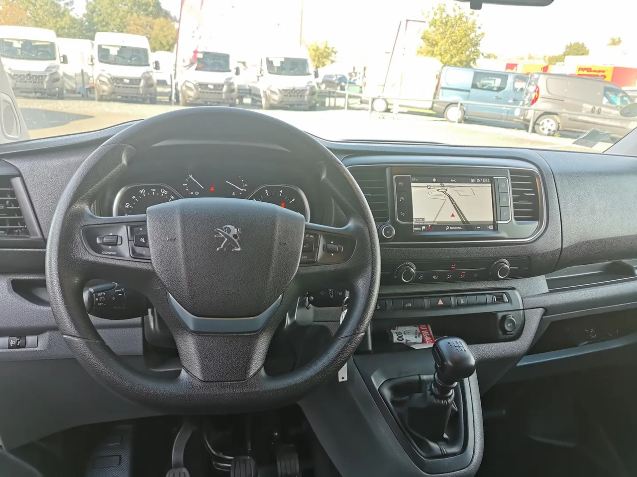 Peugeot Expert XL 2.0 BLUEHDI 145CH S&S PACK ASPHALT - Krovininis mikroautobusas: foto 3 Peugeot Expert XL 2.0 BLUEHDI 145CH S&S PACK ASPHALT - Krovininis mikroautobusas: foto 3
