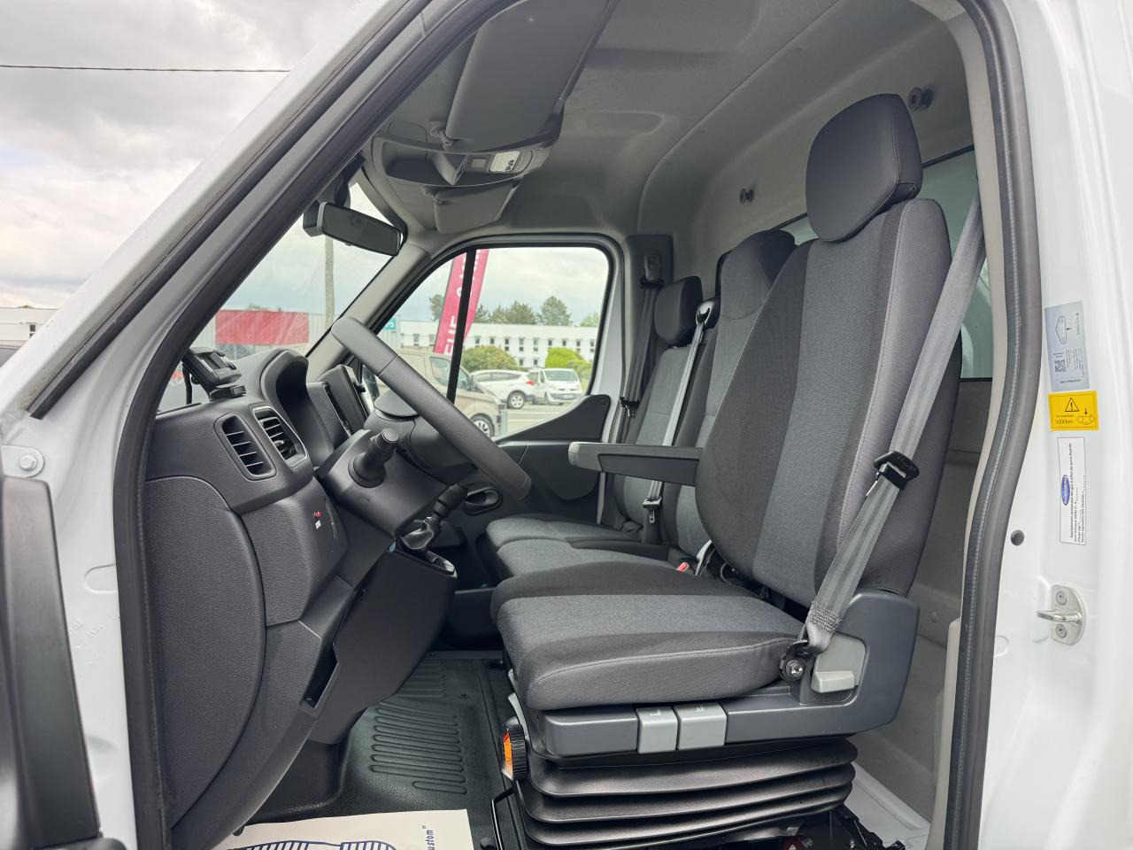 RENAULT MASTER 3T5 CAISSE FRIGO 2.3 DCI 165CH GRAND CONFORT - Furgonas šaldytuvas: foto 5 RENAULT MASTER 3T5 CAISSE FRIGO 2.3 DCI 165CH GRAND CONFORT - Furgonas šaldytuvas: foto 5