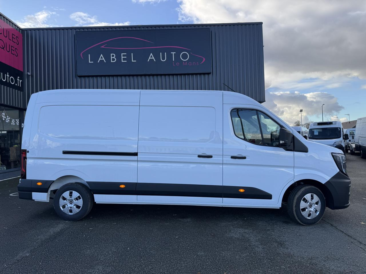 RENAULT Master Advance 3t5 L3H2 2.0 Blue dCi - 150 IV FOURGON Fourgon L3H2 Traction - Krovininis mikroautobusas: foto 5 RENAULT Master Advance 3t5 L3H2 2.0 Blue dCi - 150 IV FOURGON Fourgon L3H2 Traction - Krovininis mikroautobusas: foto 5