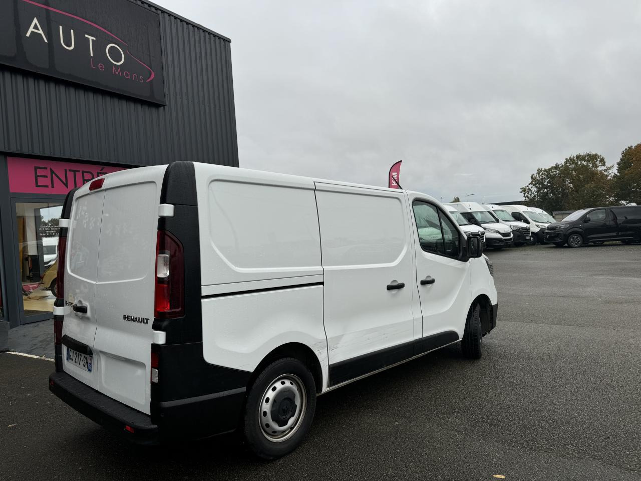 RENAULT TRAFIC L1H1 2.0 DCI 110CH FRIGORIFIQUE - Krovininis mikroautobusas: foto 5 RENAULT TRAFIC L1H1 2.0 DCI 110CH FRIGORIFIQUE - Krovininis mikroautobusas: foto 5