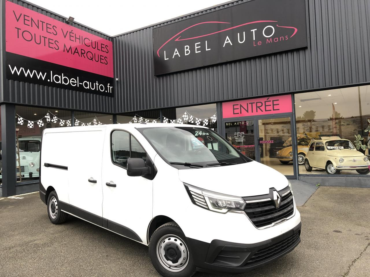 RENAULT Trafic L2H1 3000 Kg 2.0 Blue dCi 170ch ADVANCE - Krovininis mikroautobusas: foto 1 RENAULT Trafic L2H1 3000 Kg 2.0 Blue dCi 170ch ADVANCE - Krovininis mikroautobusas: foto 1