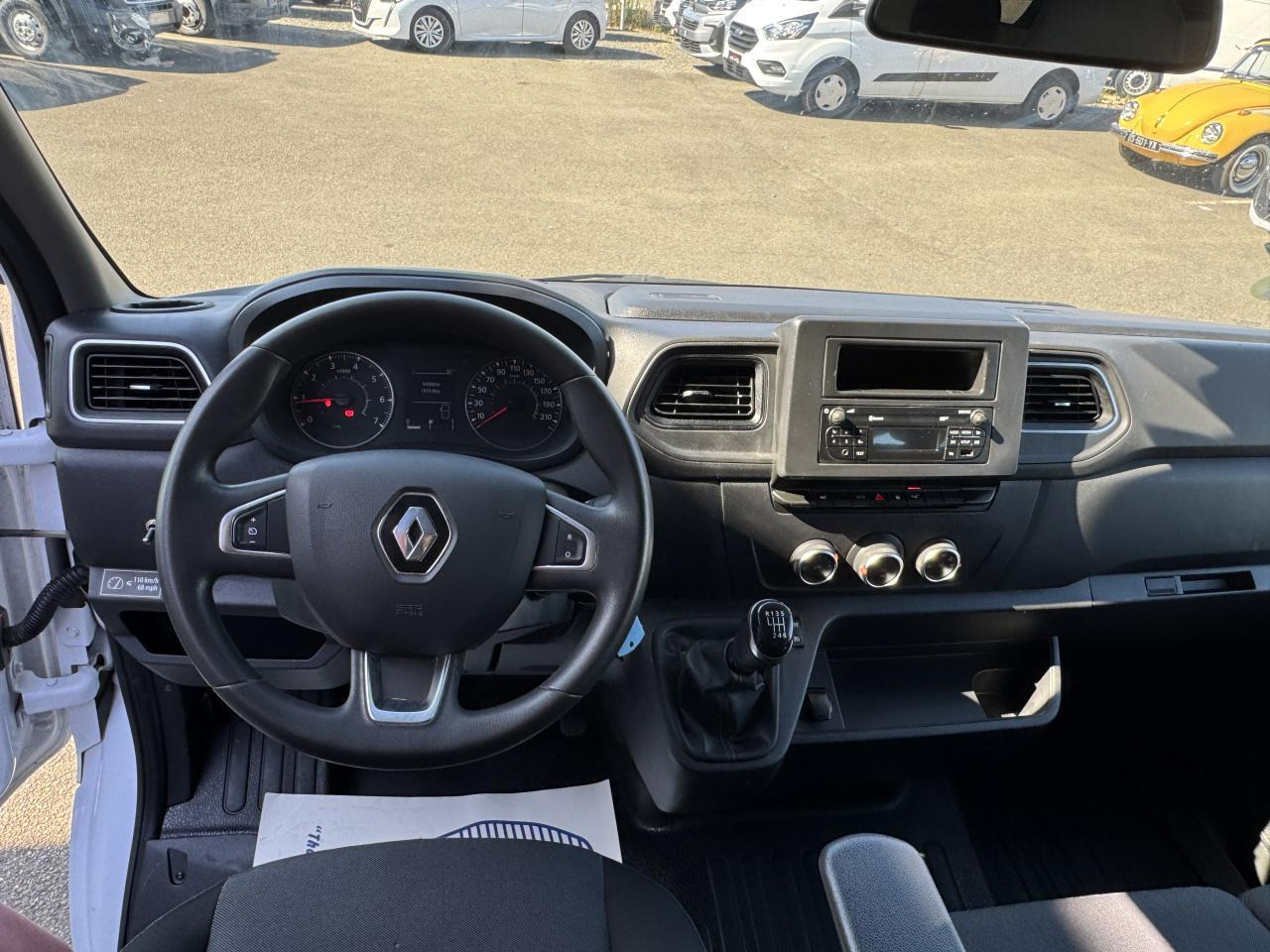 Renault Master 7 PLACES Confort F3300 L2H2 2.3 dCi - 135 III CABINE APPROFONDIE Cabine approfondie L2H2 Tra - Komercinis automobilis su dviguba kabina: foto 3 Renault Master 7 PLACES Confort F3300 L2H2 2.3 dCi - 135 III CABINE APPROFONDIE Cabine approfondie L2H2 Tra - Komercinis automobilis su dviguba kabina: foto 3