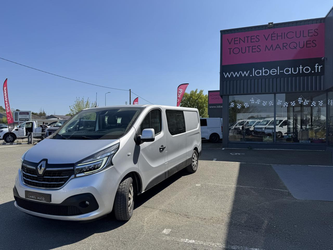 Renault Trafic L2H1 2.0 DCI 145CH CABINE APPROFONDIE 6 PLACES CONFORT EDC - Komercinis automobilis su dviguba kabina: foto 4 Renault Trafic L2H1 2.0 DCI 145CH CABINE APPROFONDIE 6 PLACES CONFORT EDC - Komercinis automobilis su dviguba kabina: foto 4