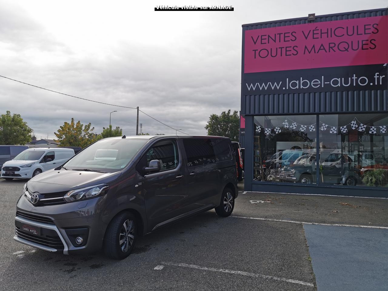 TOYOTA Proace 2.0 180 D-4D - BVA CABINE APPROFONDIE Cabine Medium - Krovininis mikroautobusas: foto 5 TOYOTA Proace 2.0 180 D-4D - BVA CABINE APPROFONDIE Cabine Medium - Krovininis mikroautobusas: foto 5